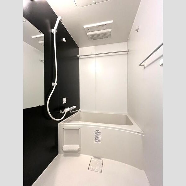 S-RESIDENCE福島grandeの室内写真13枚目