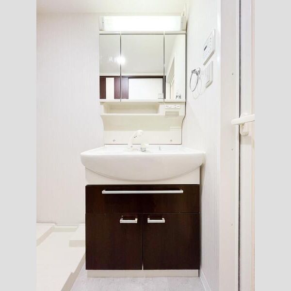 フレンシアノイエ難波南の室内写真5枚目