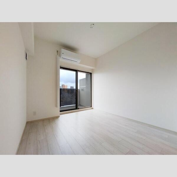 Alivis福島海老江(旧:フォーリアライズ福島ルノン)の室内写真4枚目