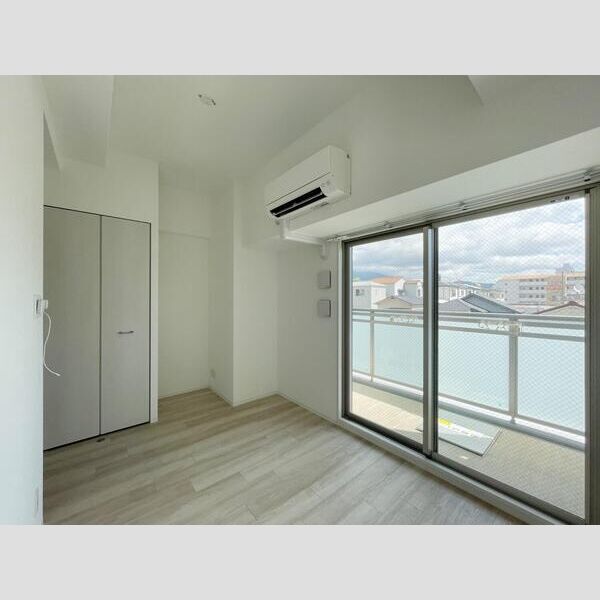 神戸国香通Futurの室内写真1枚目