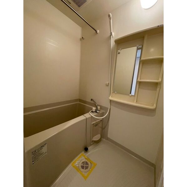 プレサンス上町台リベルテの室内写真6枚目