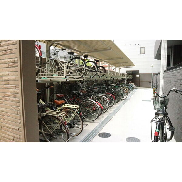 ファーストフィオーレ難波南パークサイドの外観7枚目