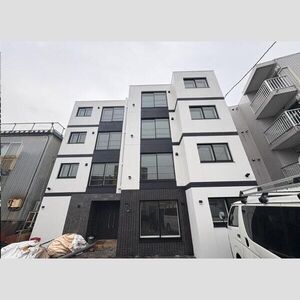 REN FAULT栄通(レンフォルト)