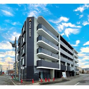 アルファスクエア宮の森3条