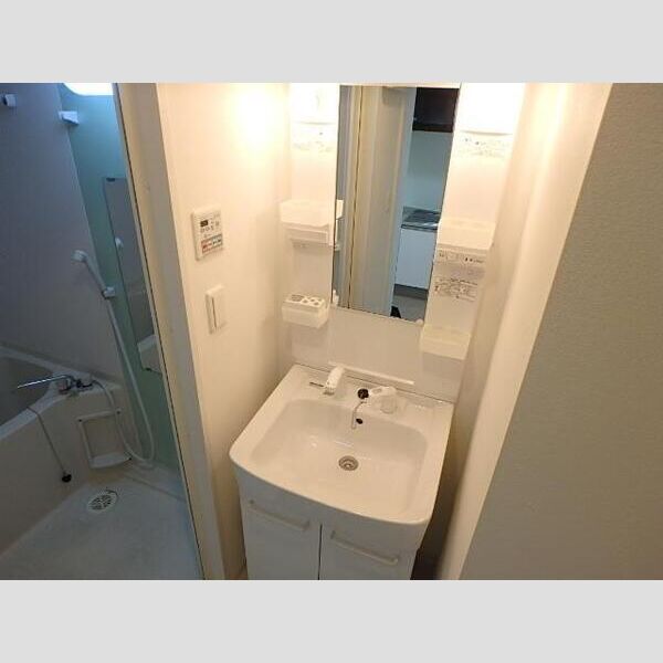 グリーンヒルIIIの室内写真6枚目