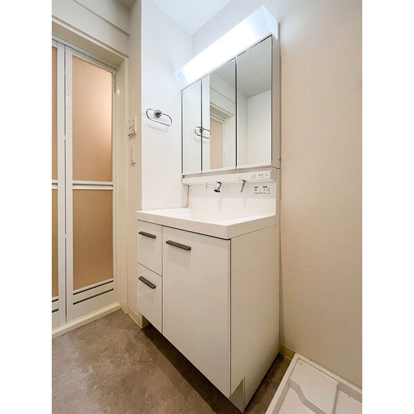 ゼファー今里の室内写真8枚目