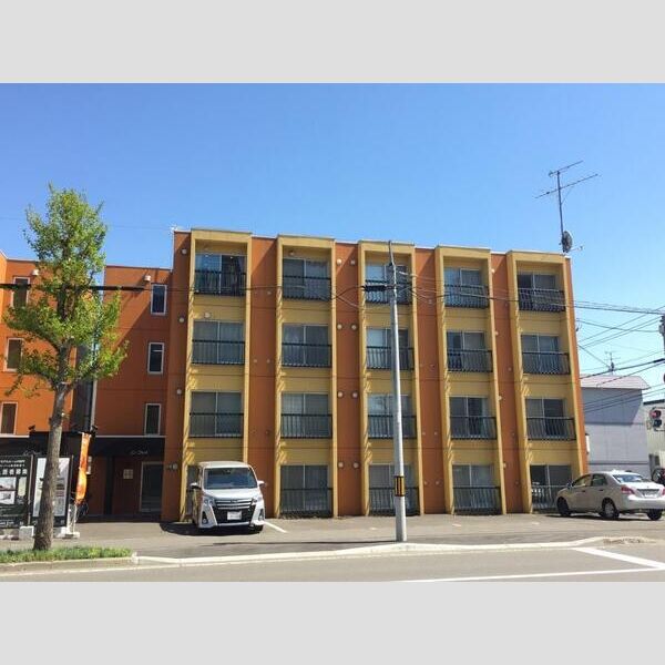 リアプロマンション外観