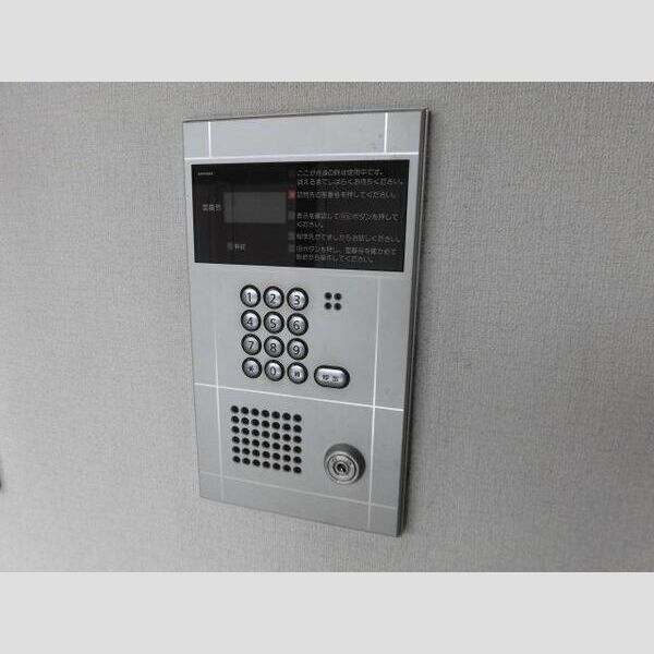 敷地内/建物