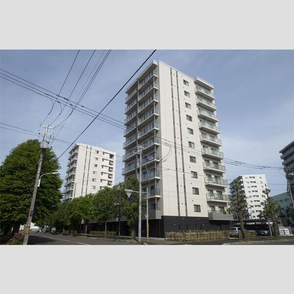 リアプロマンション外観