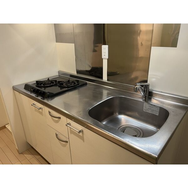 ヴィラタワー谷町の室内写真4枚目