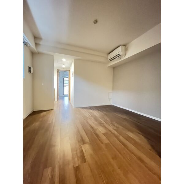 LW京都桜邸の室内写真1枚目