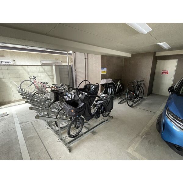 アンフィニXの外観5枚目