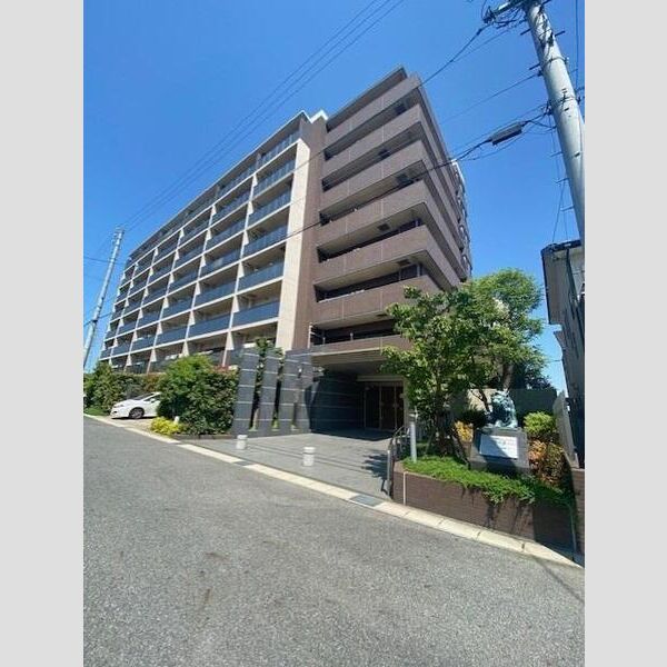 リアプロマンション外観