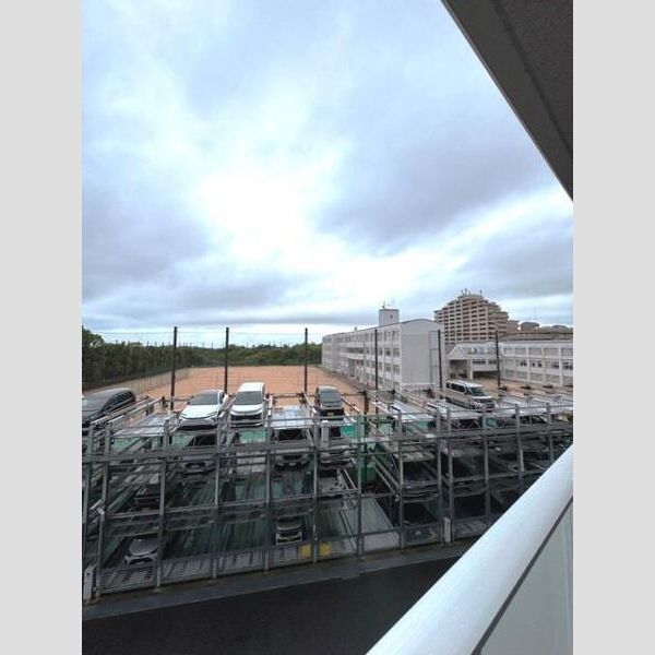 ルネ神戸星陵台の外観2枚目