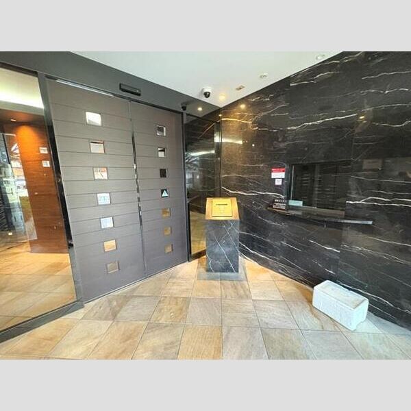 アンビエント フレア 美章園の外観2枚目