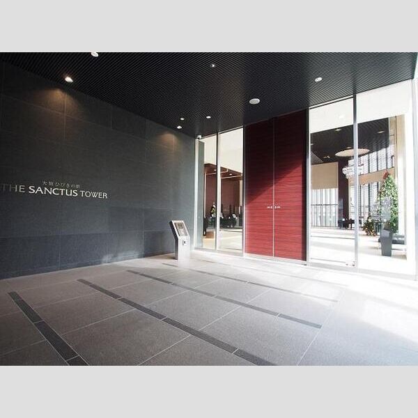 大阪ひびきの街ザ・サンクタスタワーの外観2枚目