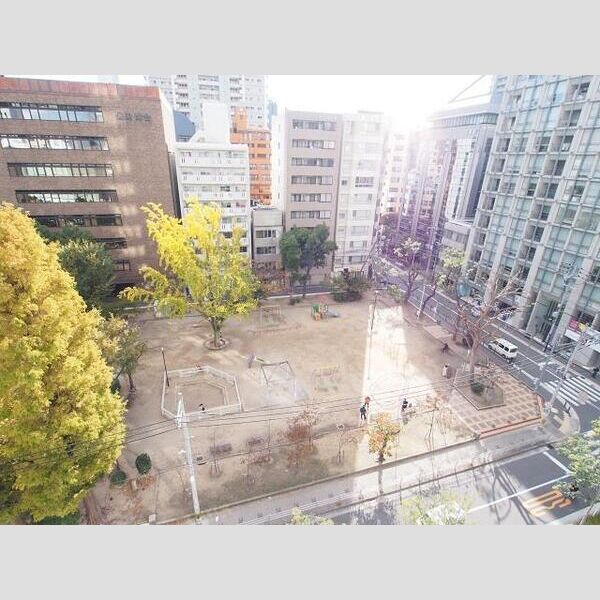 大阪ひびきの街ザ・サンクタスタワーの外観3枚目