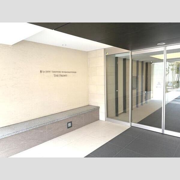 レ・ジェイド高槻南松原The Frontの外観2枚目