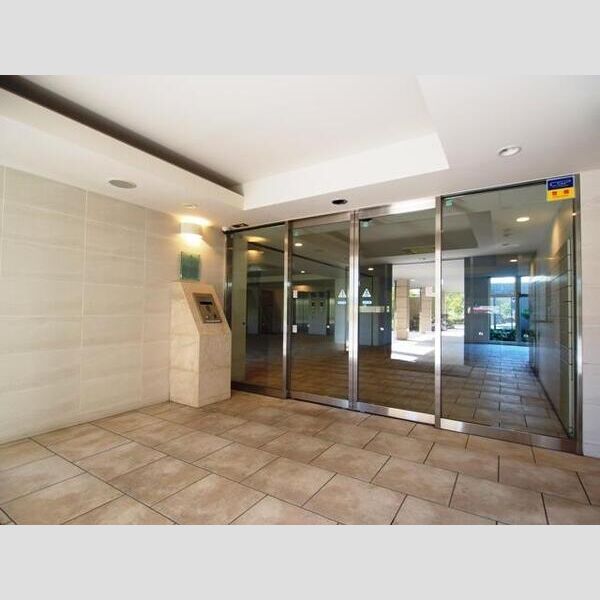 ザ・パークハウス尼崎潮江の外観2枚目