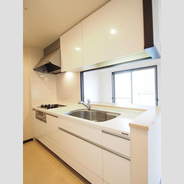 プレミスト日根野駅前ザ・フォルテージの室内写真5枚目