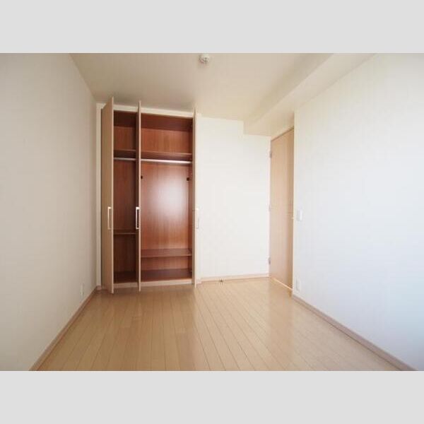 プラウド江坂の室内写真2枚目