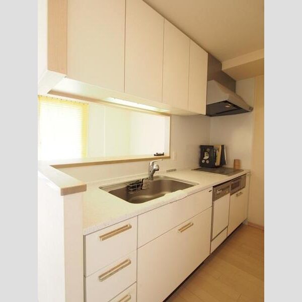 プラウド江坂の室内写真5枚目