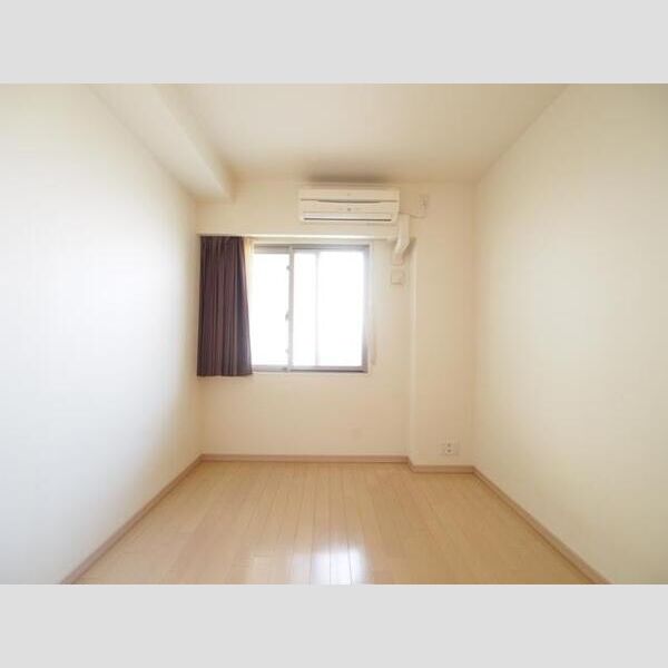 プラウド江坂の室内写真6枚目