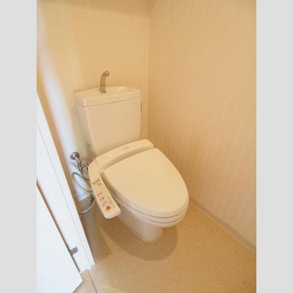 プラウド江坂の室内写真7枚目