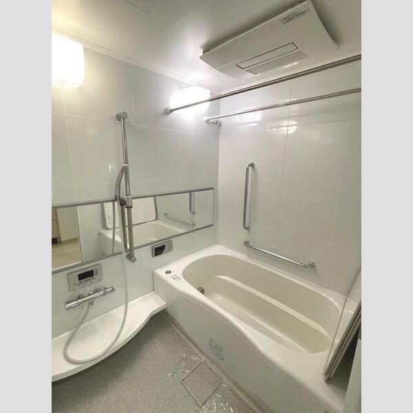 ジオ千里桃山台5番館棟の室内写真7枚目