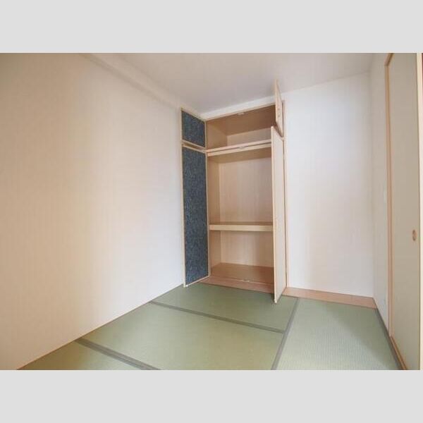 プレミスト都島パークフロントの室内写真1枚目