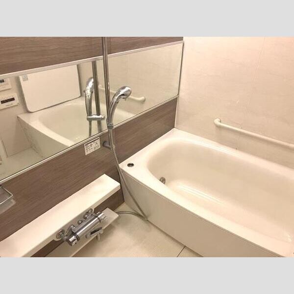 シャリエ茨木の室内写真7枚目