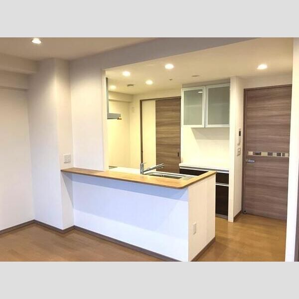 ジオ新町の室内写真6枚目