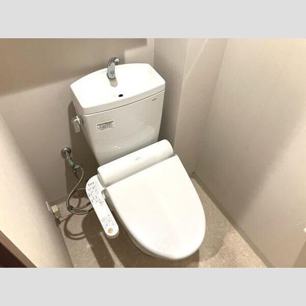 ジオ新町の室内写真9枚目