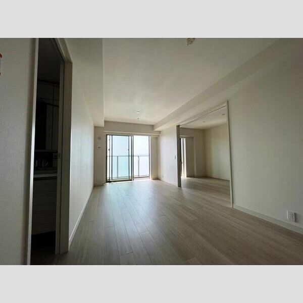 グランドメゾン新梅田タワー THE CLUB RESIDENCEの室内写真4枚目