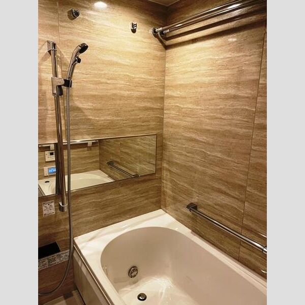 グランドメゾン新梅田タワー THE CLUB RESIDENCEの室内写真10枚目