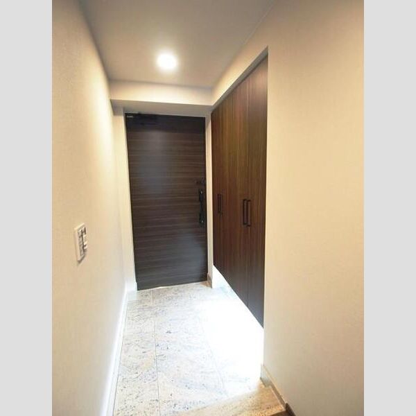 ヴェレーナシティ夙川パークナードI街区の室内写真3枚目