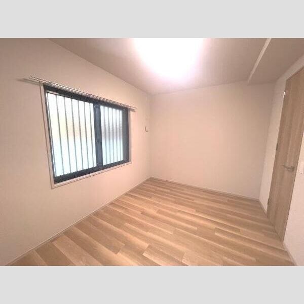 レ・ジェイド高槻南松原The Frontの室内写真1枚目