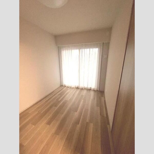 レ・ジェイド高槻南松原The Frontの室内写真2枚目