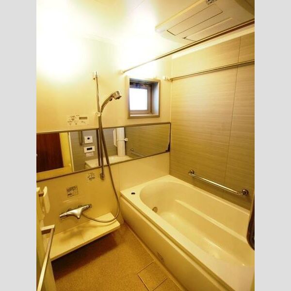 ザ・パークハウス尼崎潮江の室内写真7枚目