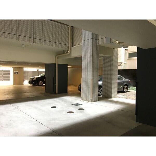 セイル淀屋橋の外観2枚目