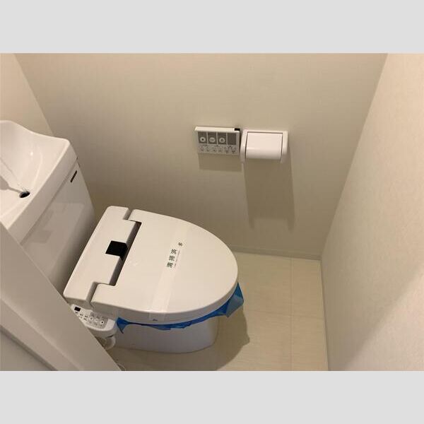 プルメリア江坂の室内写真7枚目