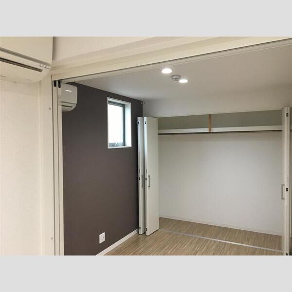 アクシリア尼崎の室内写真4枚目