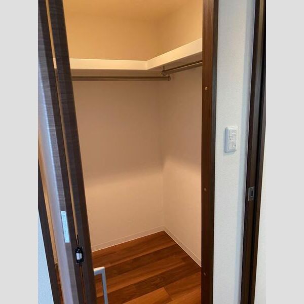 セイル淀屋橋の室内写真4枚目