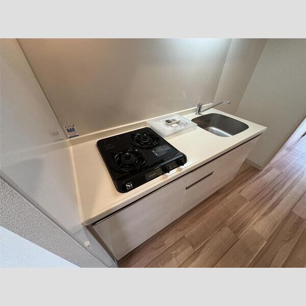 セイル淀屋橋の室内写真12枚目