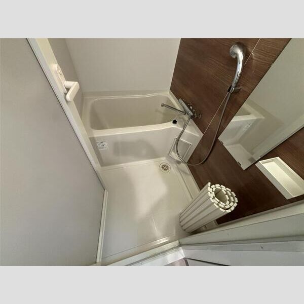 セイル淀屋橋の室内写真18枚目