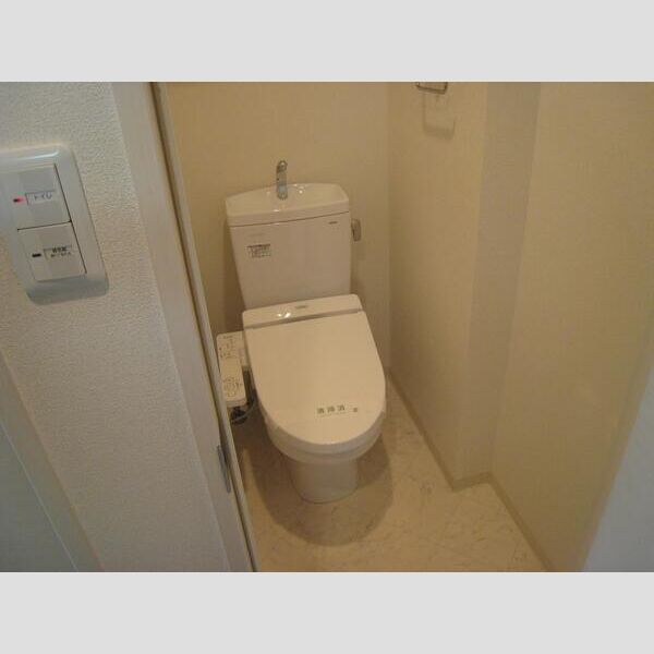 セイル淀屋橋の室内写真14枚目