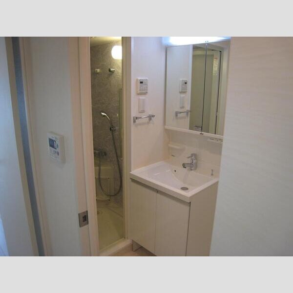 セイル淀屋橋の室内写真15枚目