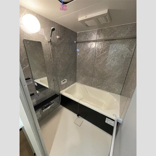 エメルミナ豊中岡町の室内写真7枚目