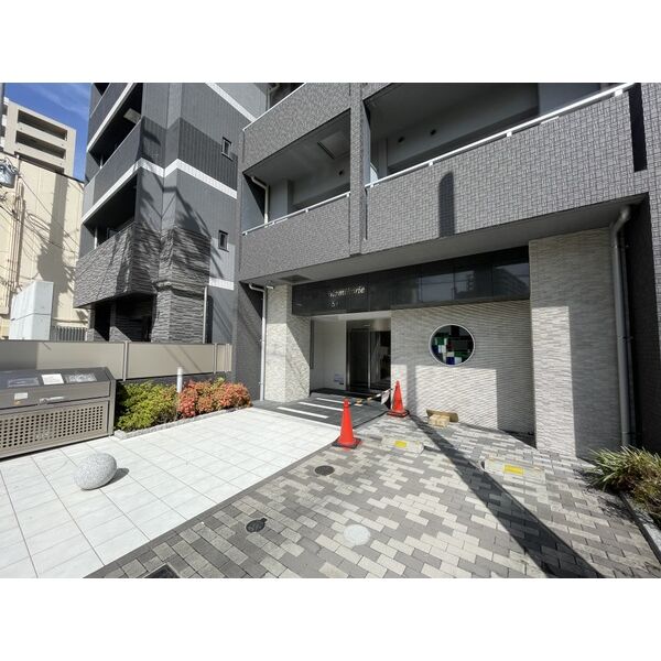 アバンティ南堀江ウエストの外観2枚目