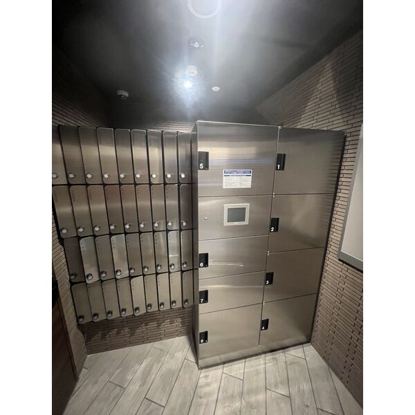 アバンティ大阪ドームシティの外観6枚目